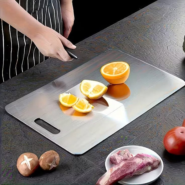 TITANIUM CUTTING BOARD
