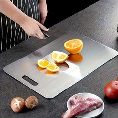 TITANIUM CUTTING BOARD