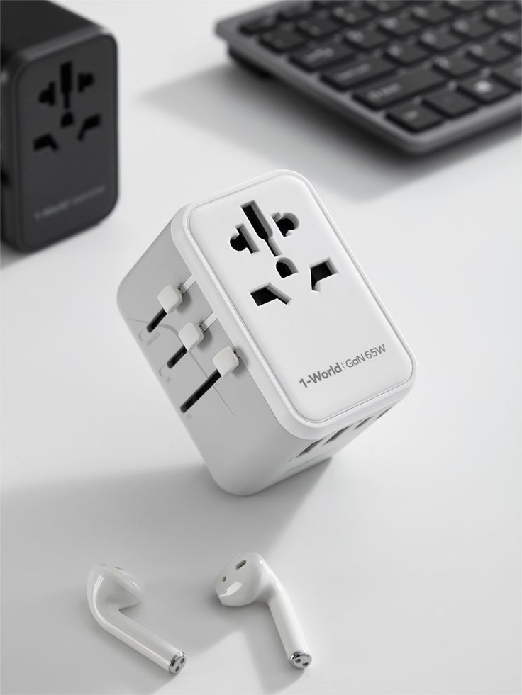 Universal Socket Adaptor